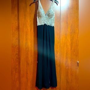 Jovani Size 4 Black and Silver Evening Gown or Prom Dress
